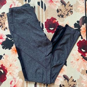 90 Degree By Reflex Black & Grey Leggings - Size Small